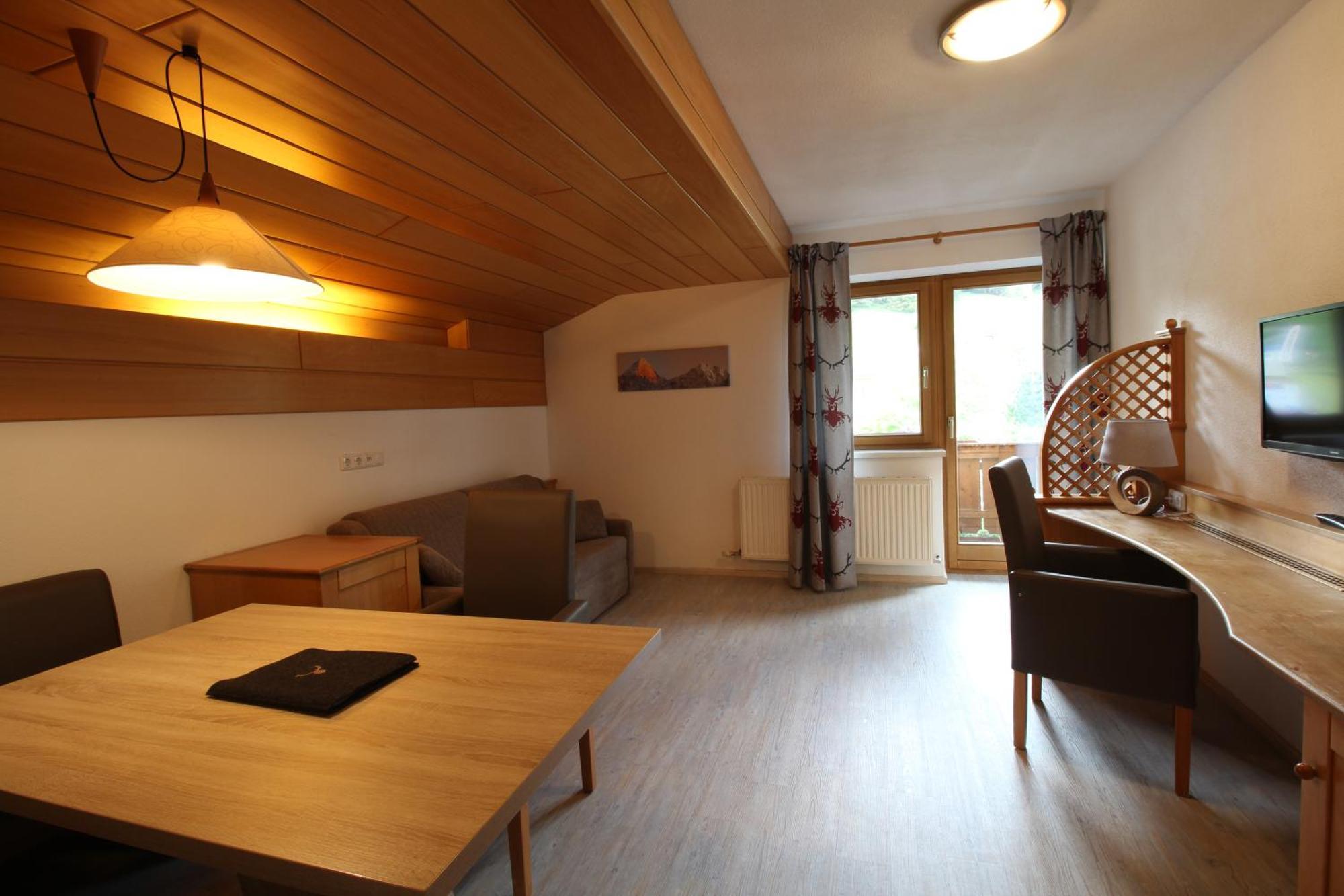 Appartements Alpenland Lermoos Ngoại thất bức ảnh