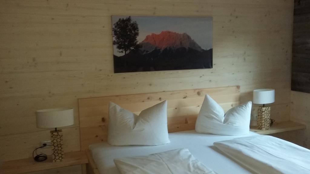 Appartements Alpenland Lermoos Phòng bức ảnh