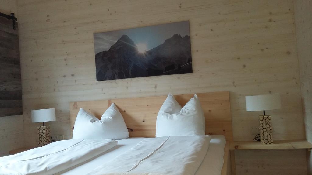 Appartements Alpenland Lermoos Phòng bức ảnh