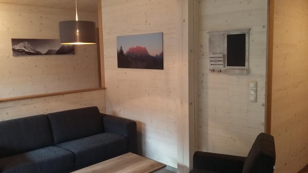 Appartements Alpenland Lermoos Phòng bức ảnh