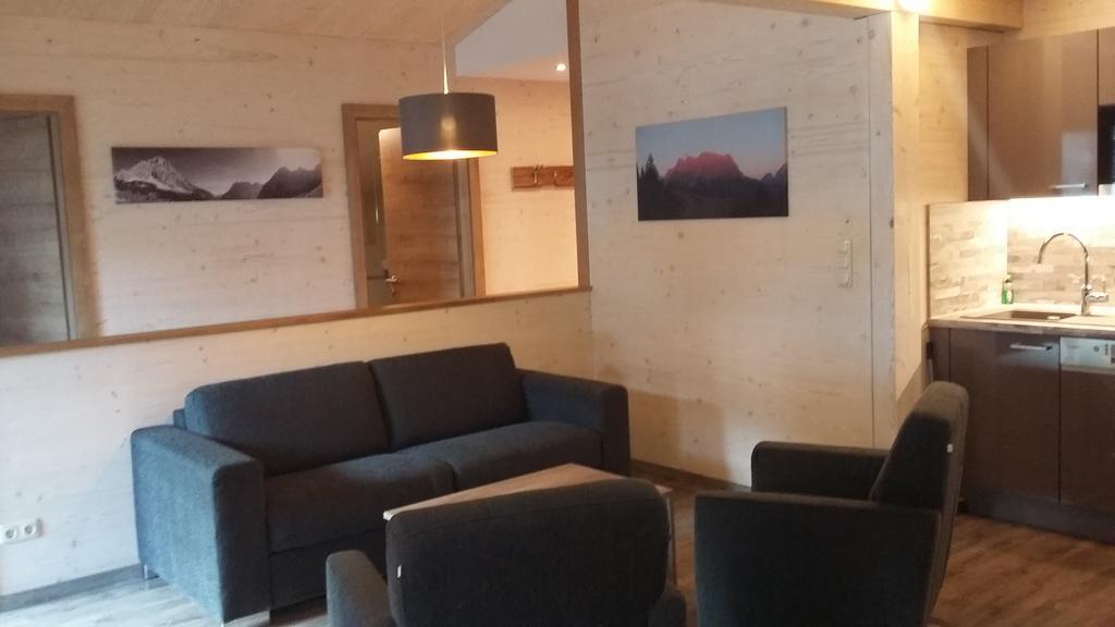 Appartements Alpenland Lermoos Phòng bức ảnh